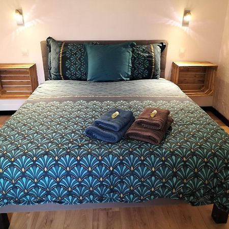 مبيت وإفطار Blanzaguet-Saint-Cybard Le Jardin Des Hirondelles المظهر الخارجي الصورة